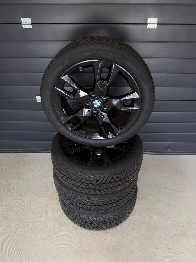 18inch BMW 1/2serie Winterset Styling 968M Vredestein 6.5mm, Auto-onderdelen, 18 inch, Banden en Velgen, 195 mm, Winterbanden
