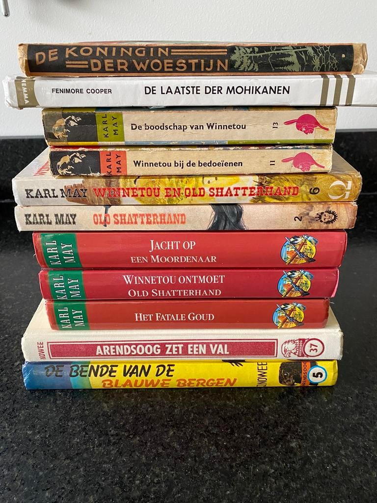 Winnetou en Arendsoog, verschillende boeken, Ophalen of Verzenden, Gelezen, Kind en Jeugd