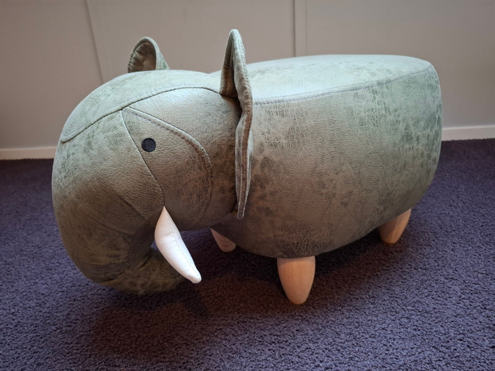 Olifant kruk in nieuwstaat, Huis en Inrichting, Ophalen of Verzenden, Zo goed als nieuw, Overige materialen