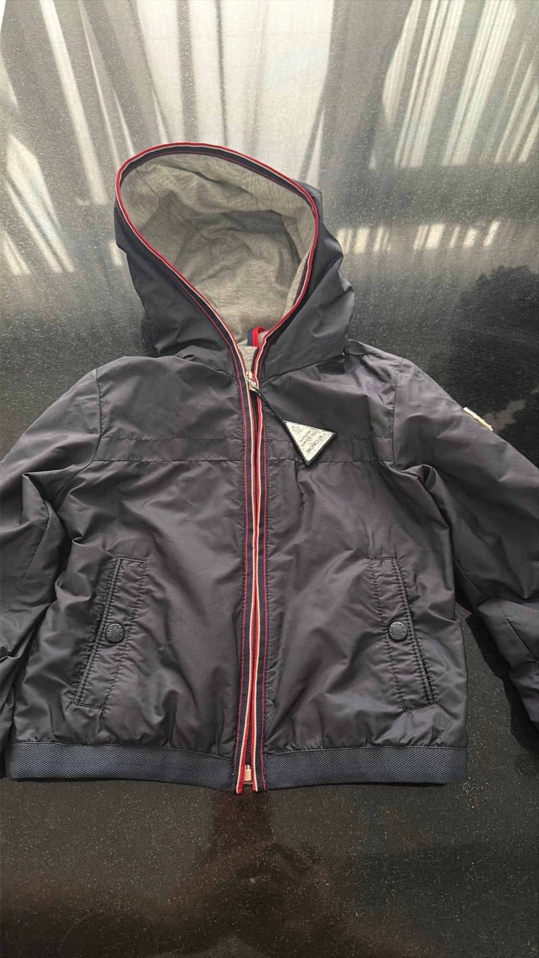 Moncler jas anton enfant 2 jaar, Ophalen of Verzenden, Zo goed als nieuw, Meisje, Jas