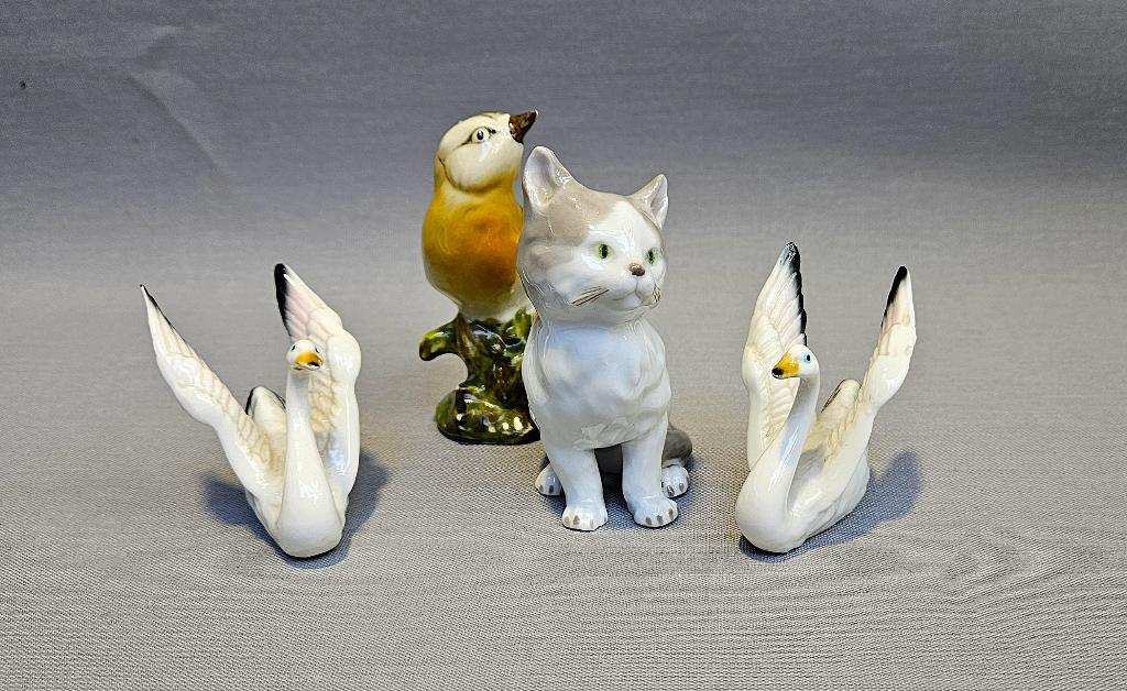 Vintage Porseleinen bedeltjes, Overige typen, Overige onderwerpen, Minder dan 20 cm, Verzenden