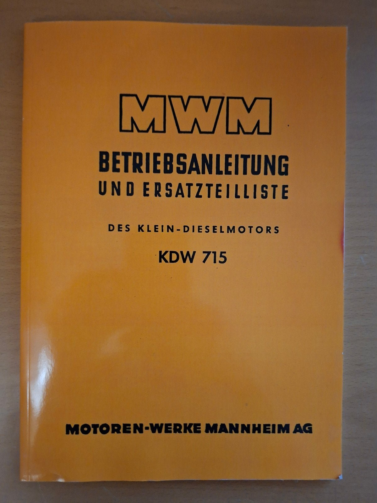 Handleiding en Onderdelenboek MWM KDW 715 motor, Ophalen of Verzenden, Gelezen, Tractor en Landbouw