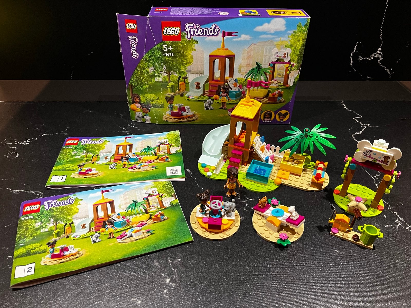 LEGO Friends Dierenspeeltuin (41698) + originele verpakking, Lego, Friends, Ophalen of Verzenden, Zo goed als nieuw