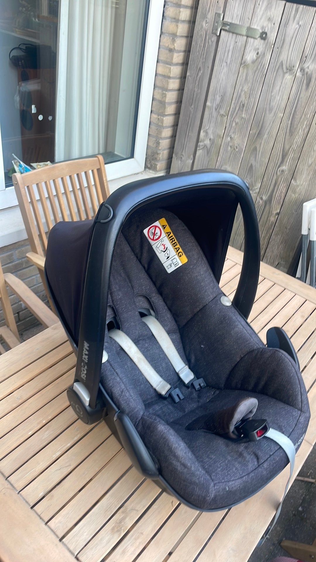 Maxi Cosi Pebble Plus, Kinderen en Baby's, Autostoeltjes, Ophalen, Autogordel, Zo goed als nieuw, 0 t/m 13 kg