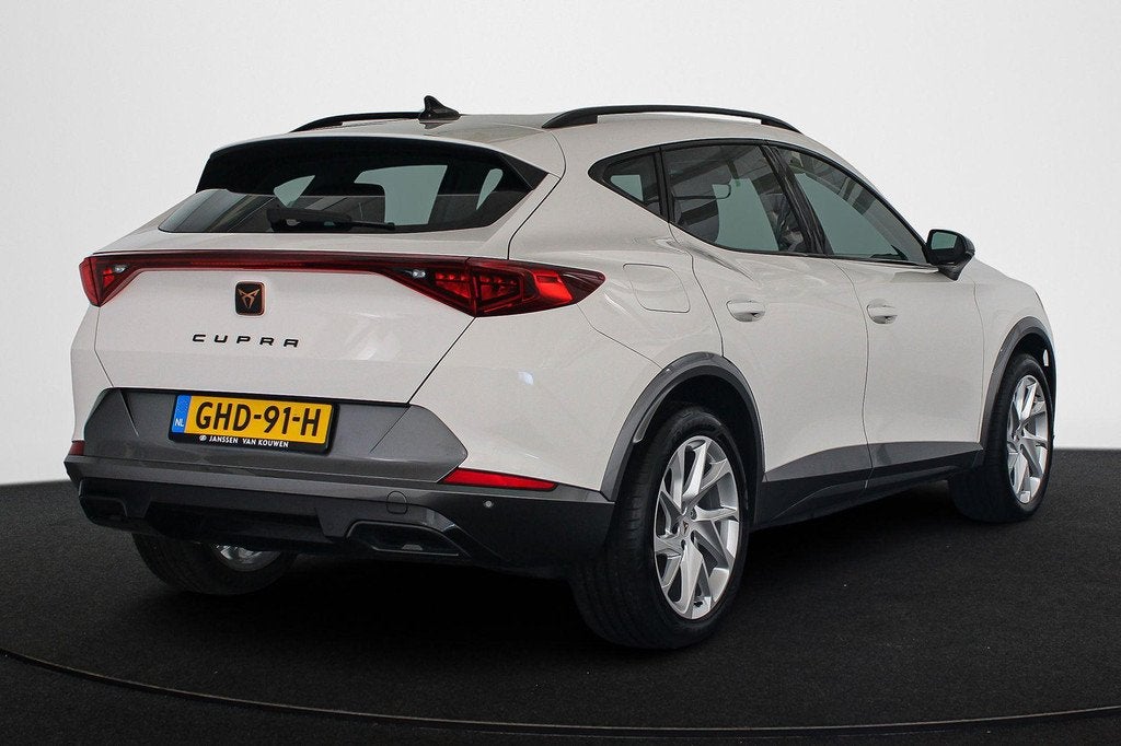 CUPRA Formentor 1.4 e-Hybrid Business SOH 94% Stuurverwarmin, Stof, Gebruikt, 4 cilinders, Formentor