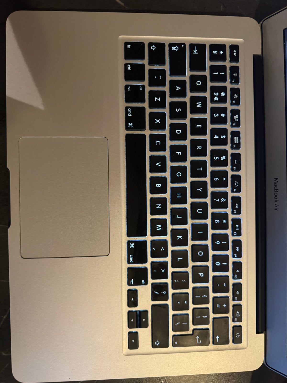 Foto 5 van MacBook Air 2017 - 13 inch, 8GB RAM, 128GB SSD