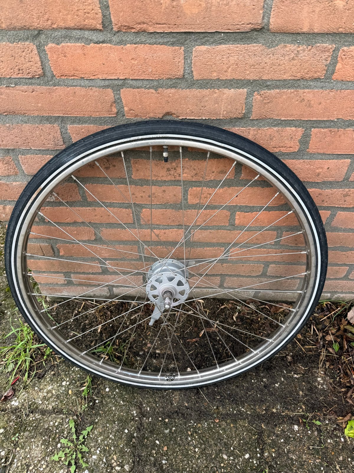 Gebruikt fietswiel met band, Gebruikt, Aluminium, Stadsfiets, Ophalen