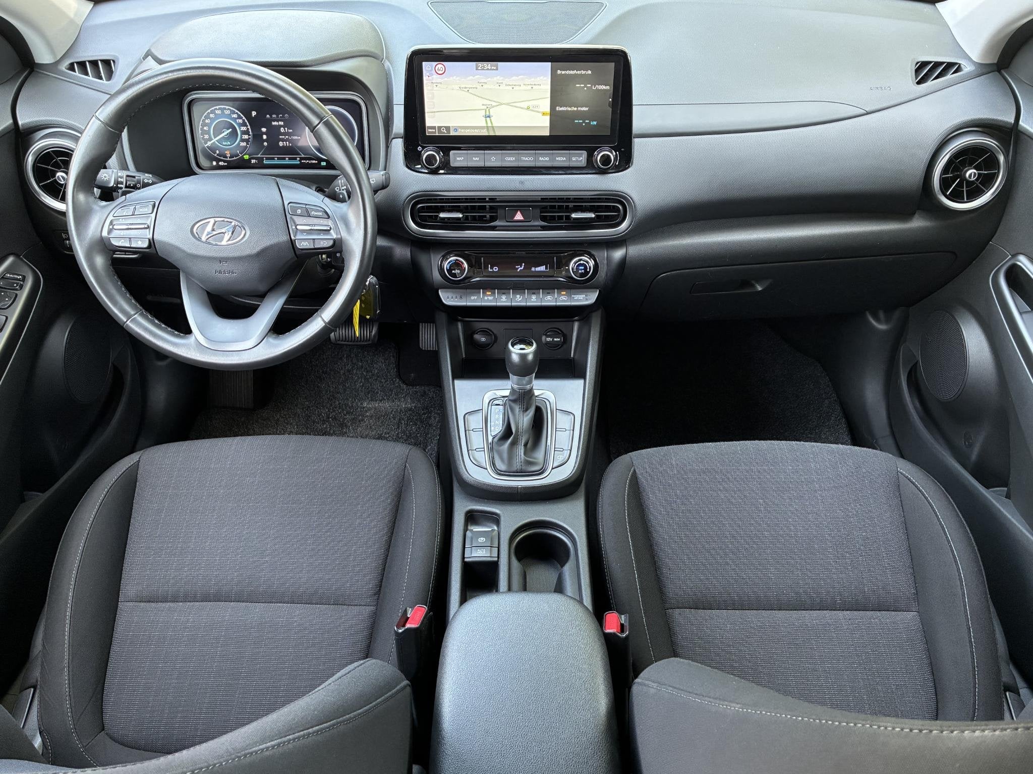 Hyundai Kona 1.6 GDI HEV Comfort Smart / Apple carplay/Andro, Stof, Gebruikt, Euro 6, 2 kWh