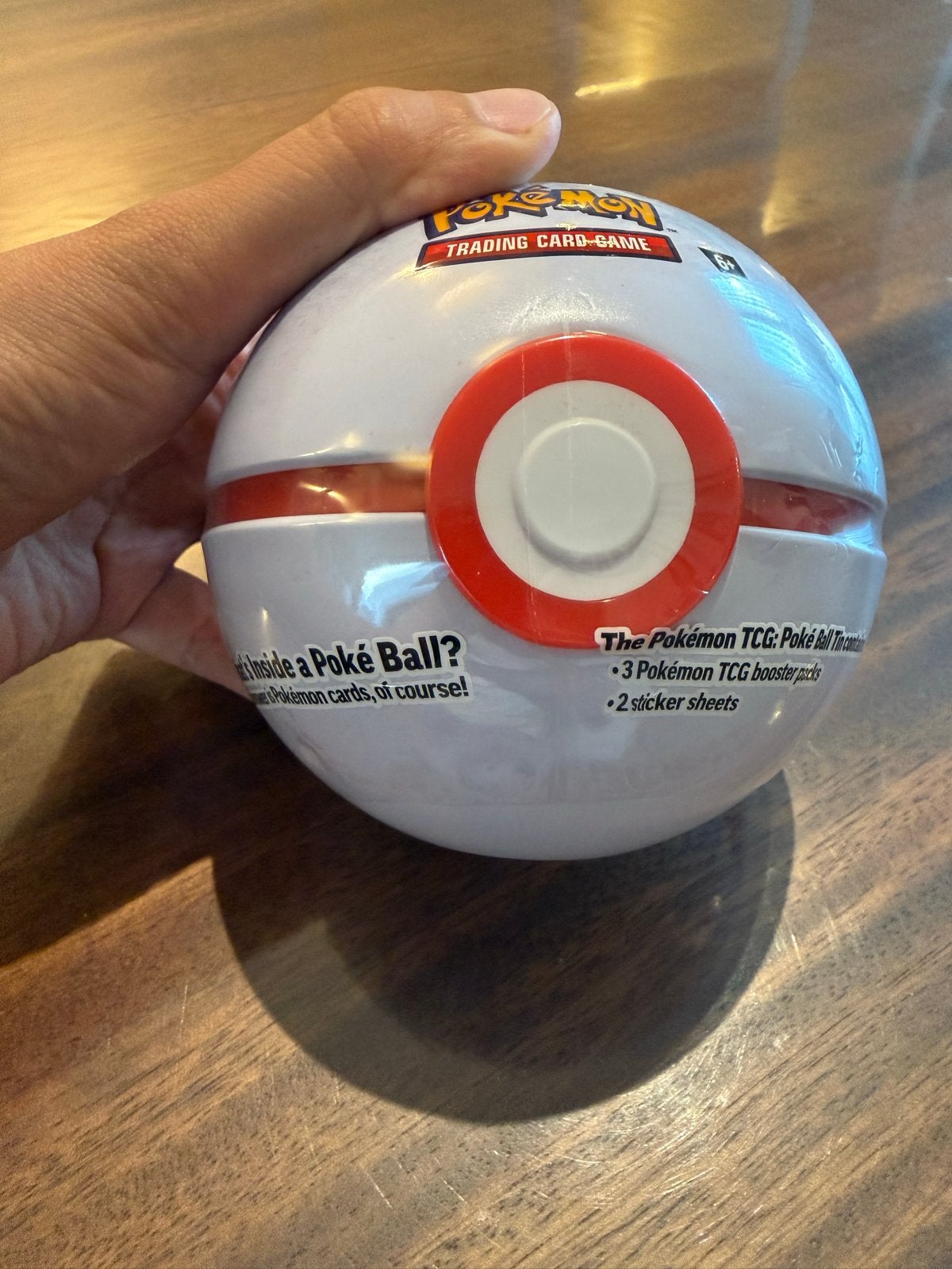 Pokémon TCG Poké Ball Tin - Nieuw en Geseald Engels, Ophalen of Verzenden, Nieuw, Overige typen