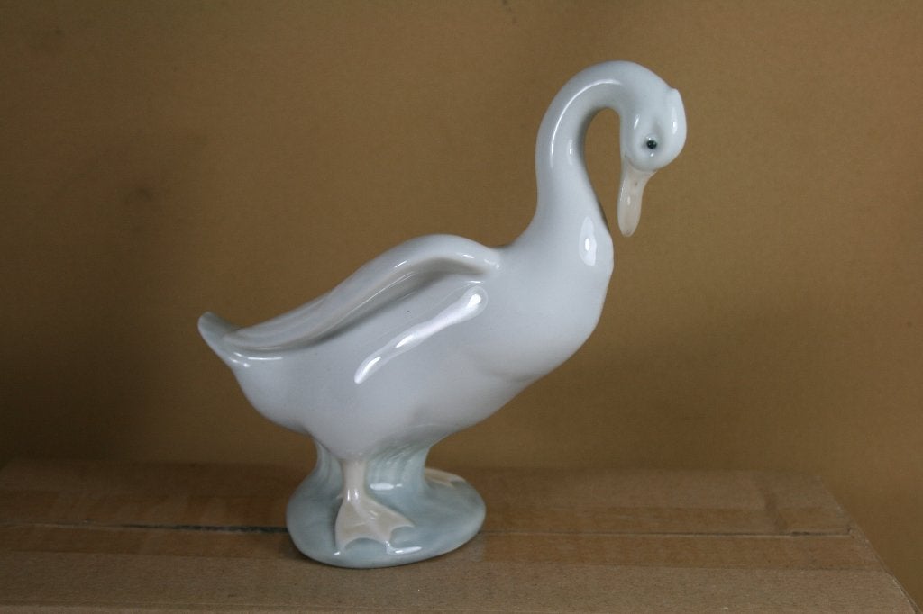 Spaans porseleinen eend NAO Lladro, Antiek en Kunst, Antiek | Porselein, Ophalen of Verzenden