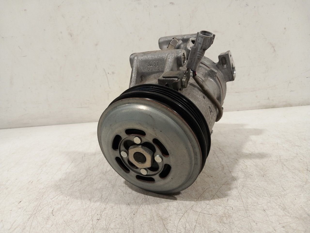 Airco pomp Toyota Yaris, Onderdelen@venauto.nl, Van der Ven Autorecycling B.V., Gebruikt, Ettenseweg 76, 4706 PB Roosendaal, The Netherlands