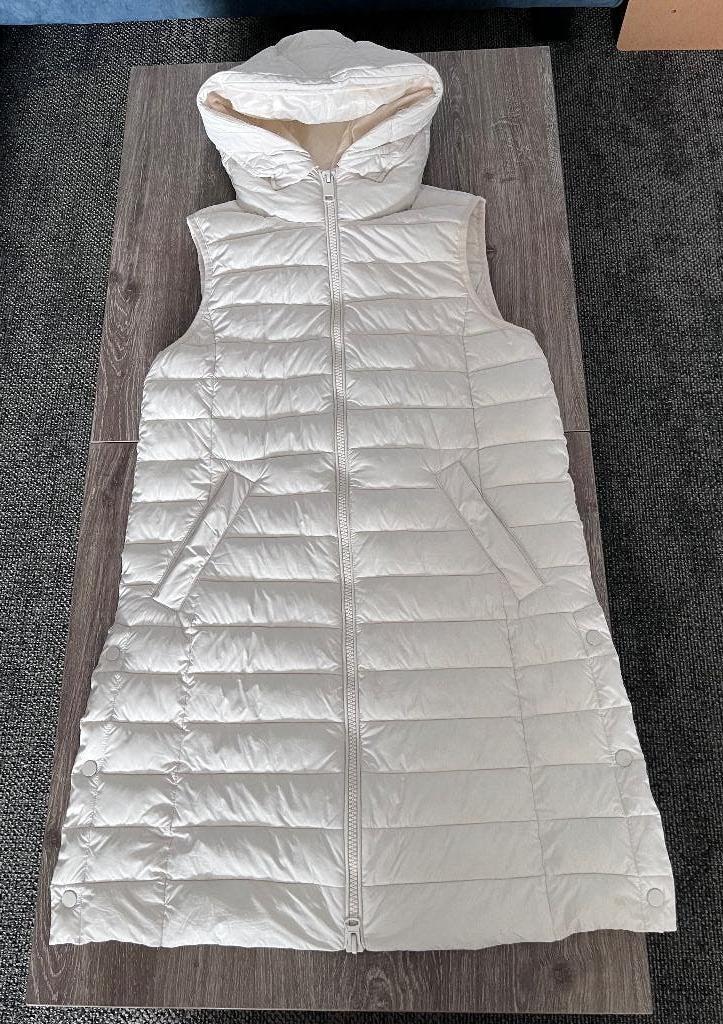 Mooie lange crèmekleurige C&A bodywarmer, Kleding | Dames, Bodywarmers, Wit, Ophalen of Verzenden, Maat 36 (S), Gedragen