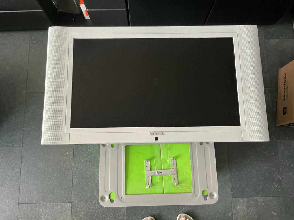 Vestel TV 68 cm beelddiagonaal, Audio, Tv en Foto, Vintage Televisies, Ophalen, Gebruikt, 60 tot 80 cm, Overige merken