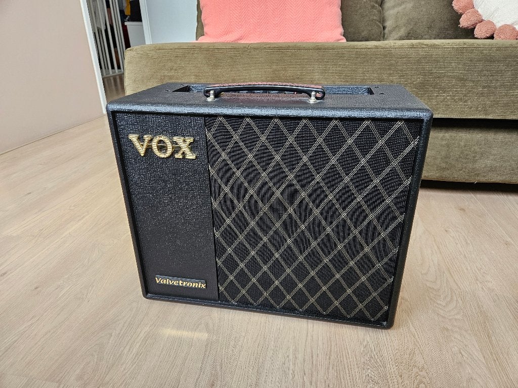 Vox VT40x 40 watt gitaar versterker, Muziek en Instrumenten, Versterkers | Bas en Gitaar, Ophalen, Zo goed als nieuw, Gitaar, Minder dan 50 watt