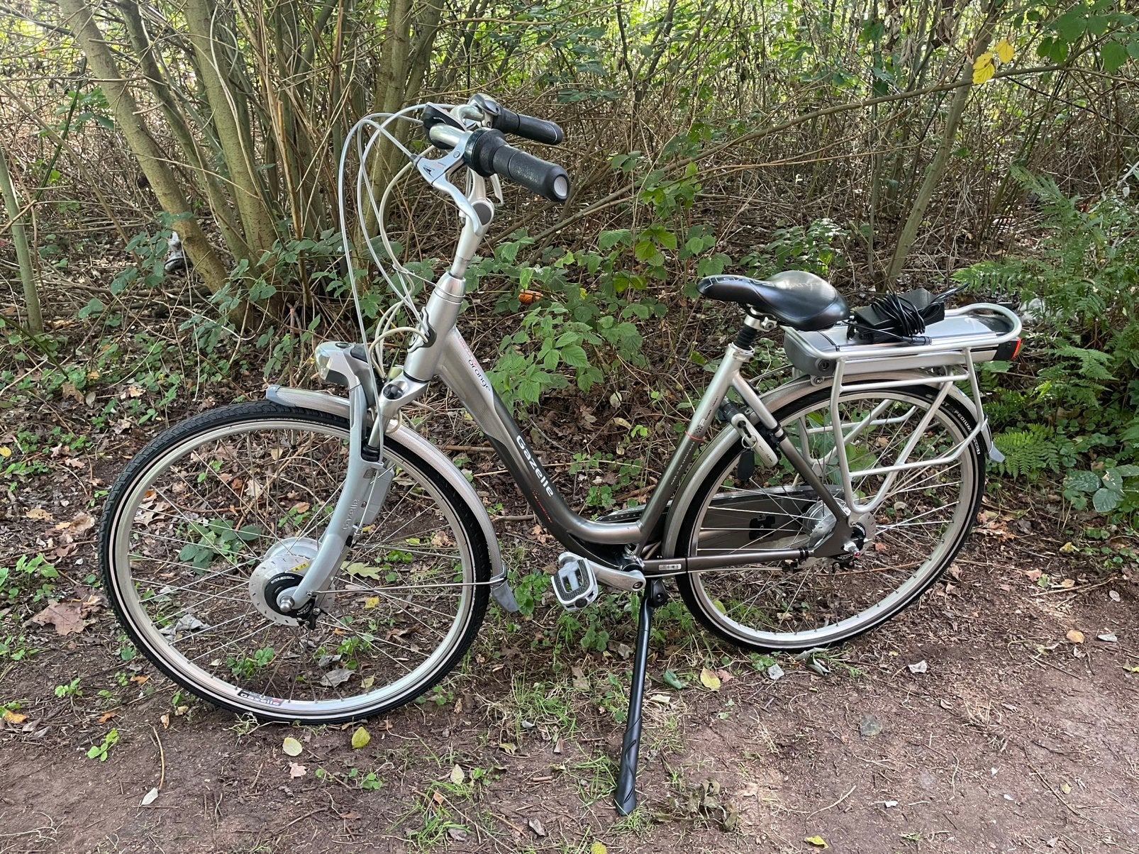 Gazelle orange innergy elektrische 28 inch framemaat 49 cm, Fietsen en Brommers, Ophalen, Zo goed als nieuw, 47 tot 51 cm, 50 km per accu of meer