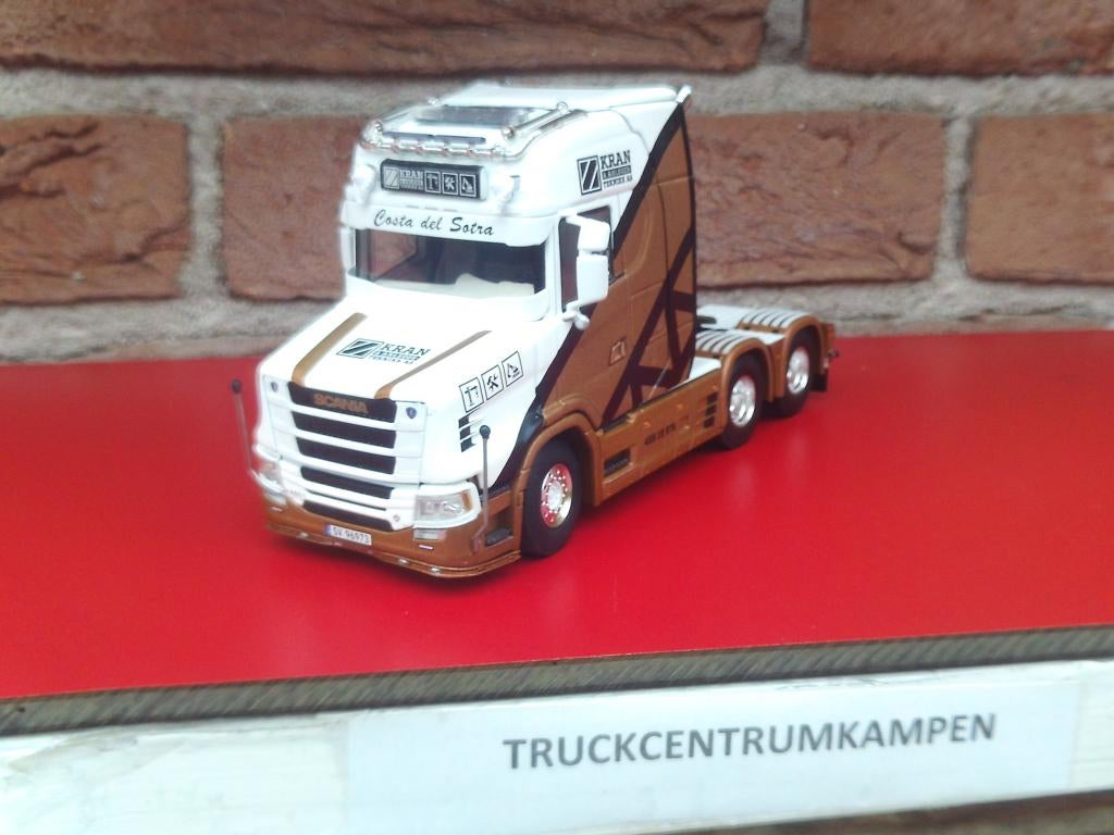 WSI  Vlastuin  Torpedo  van  Kran & Anleggsteknikk., Hobby en Vrije tijd, Modelauto's | 1:50, Ophalen of Verzenden, Nieuw, Bus of Vrachtwagen