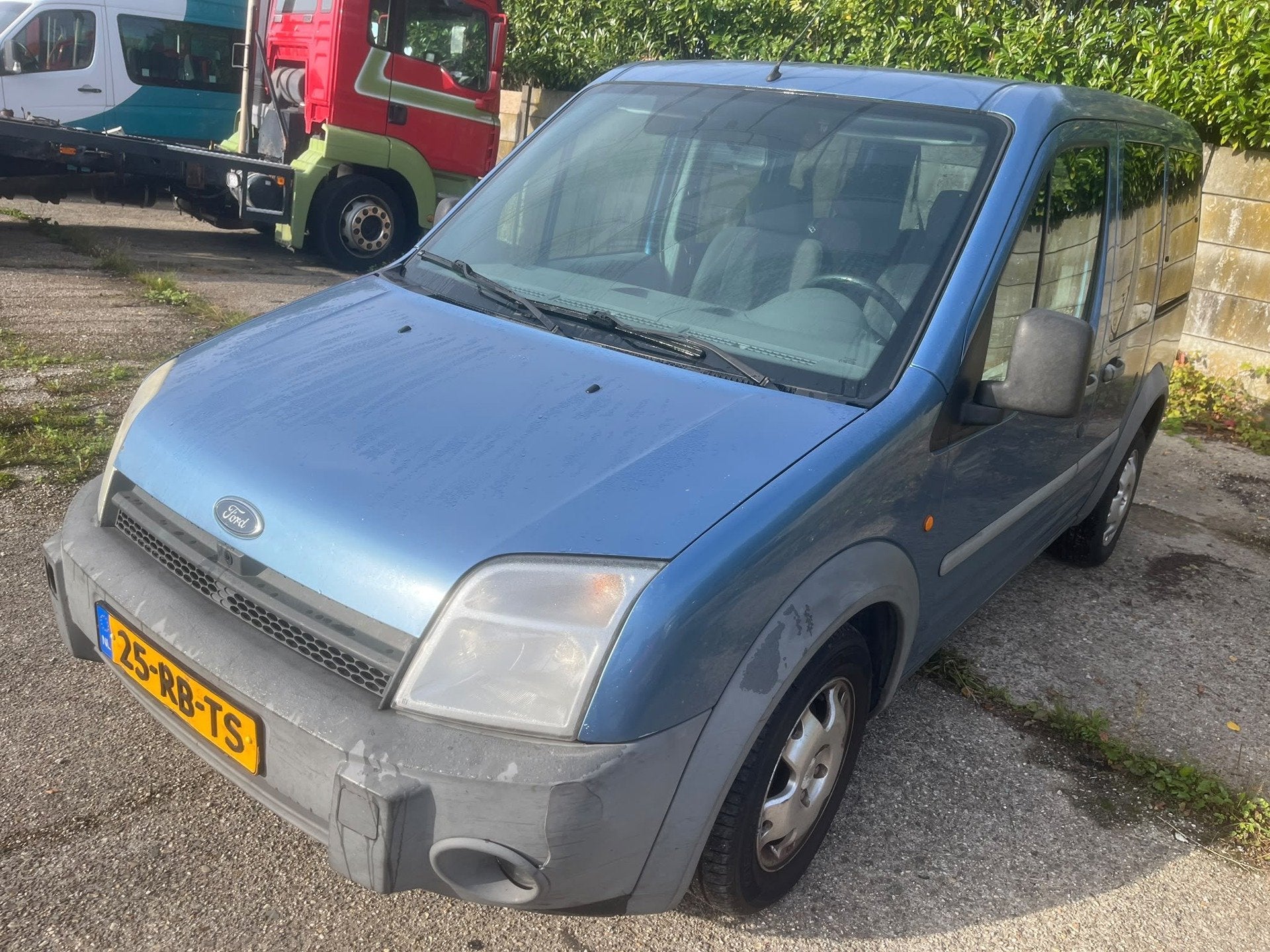 Ford Tourneo Connect 1.8-16V SWB Futura 5-PERS AIRCO, Voorwielaandrijving, 745 kg, Gebruikt, Verwarmde buitenspiegels
