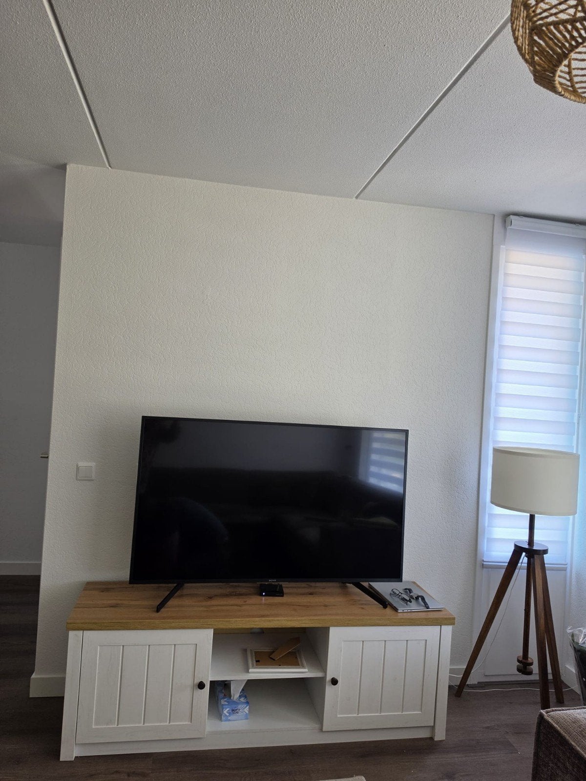 Stijlvol tv-meubel met opbergruimte, Gebruikt, 100 tot 150 cm, Ophalen of Verzenden, Landelijke of moderne stijl
