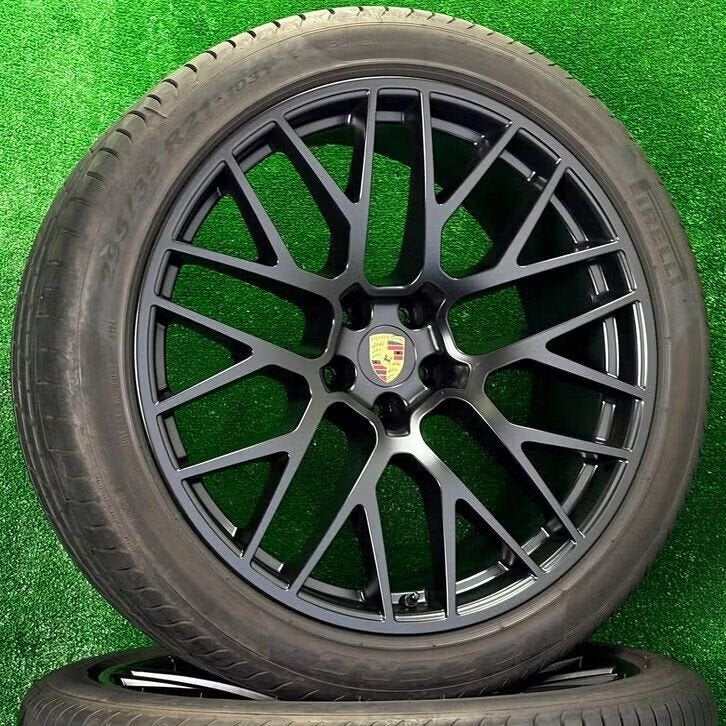 Originele 21 inch Porsche Macan RS Spyder velgen met banden, Gebruikt, 265 mm, Banden en Velgen, Germany