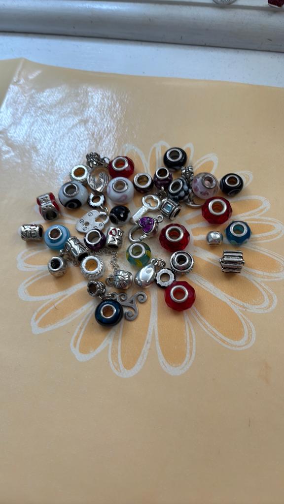 Kleurrijke beads, Overige materialen, Pandora, Ophalen of Verzenden, Zo goed als nieuw