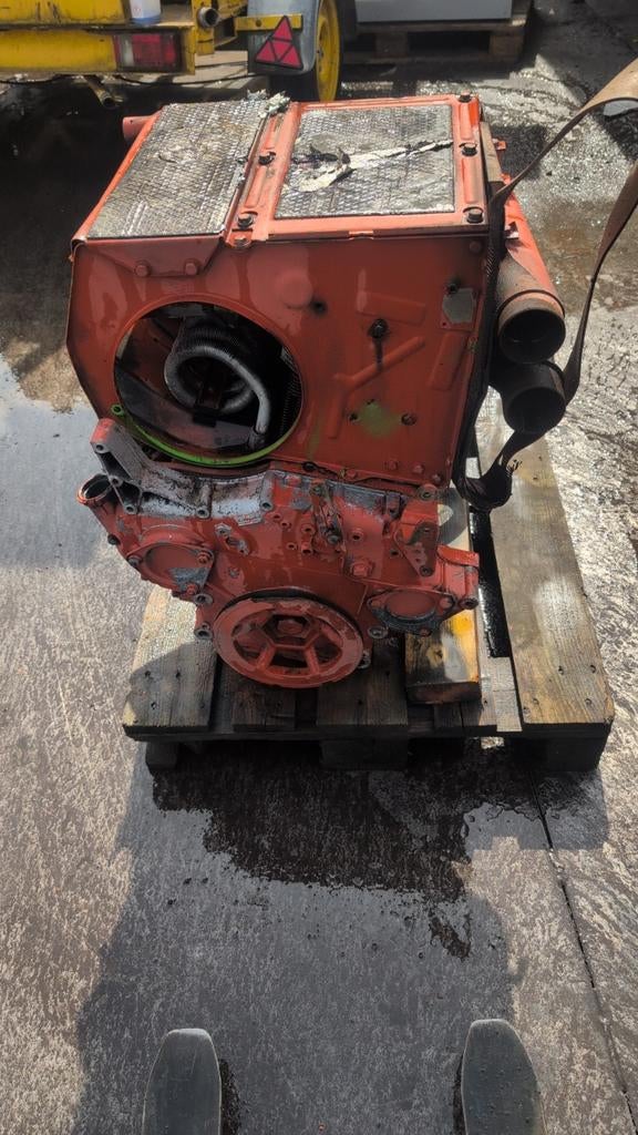Deutz 912 en 913 motoren en nieuwe onderdelen, Ophalen of Verzenden
