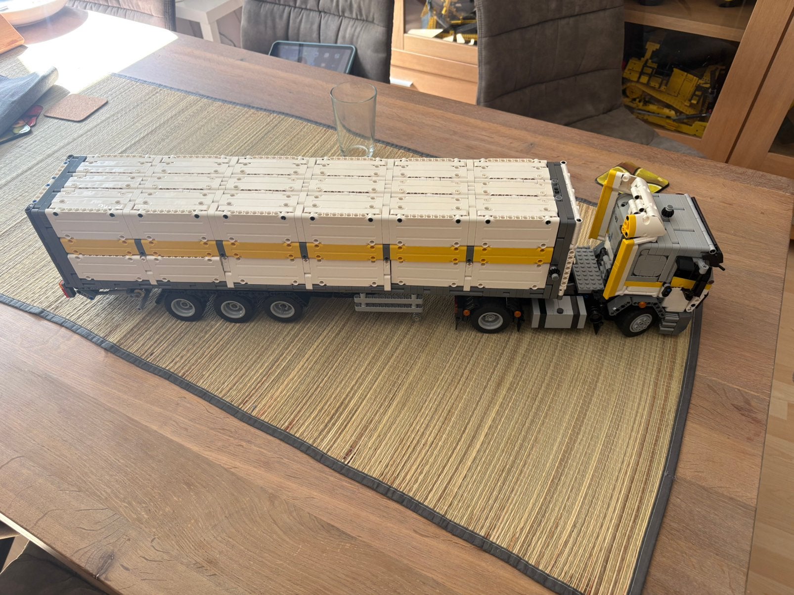 Lego technic moc truck, Ophalen, Zo goed als nieuw