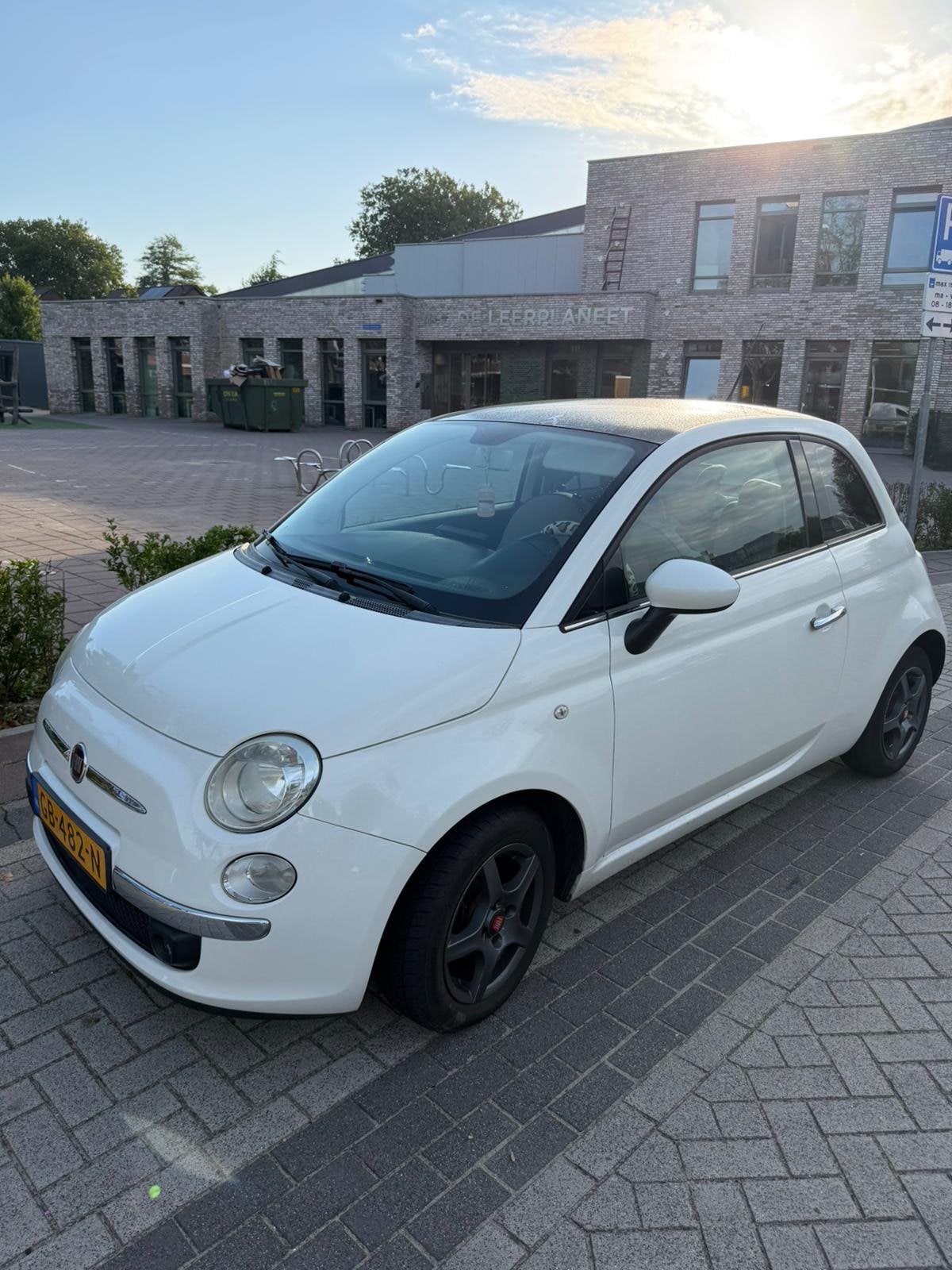 Fiat 500 lounge 1.2 C 2009 wit panorama airco 15-inch scherm, Voorwielaandrijving, Stof, 1242 cc, 4 cilinders