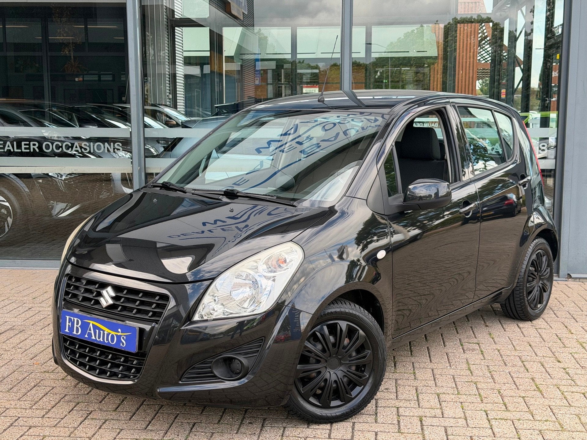 Suzuki Splash 1.2 Comfort Airco Automaat !, Auto's, Stof, Gebruikt, 4 cilinders, Zwart