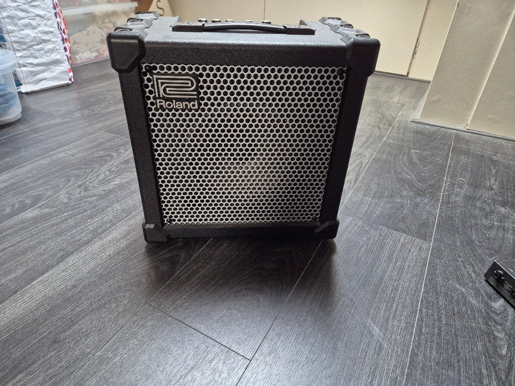 Roland Cube 20xl, Muziek en Instrumenten, Ophalen, Zo goed als nieuw, Gitaar, Minder dan 50 watt