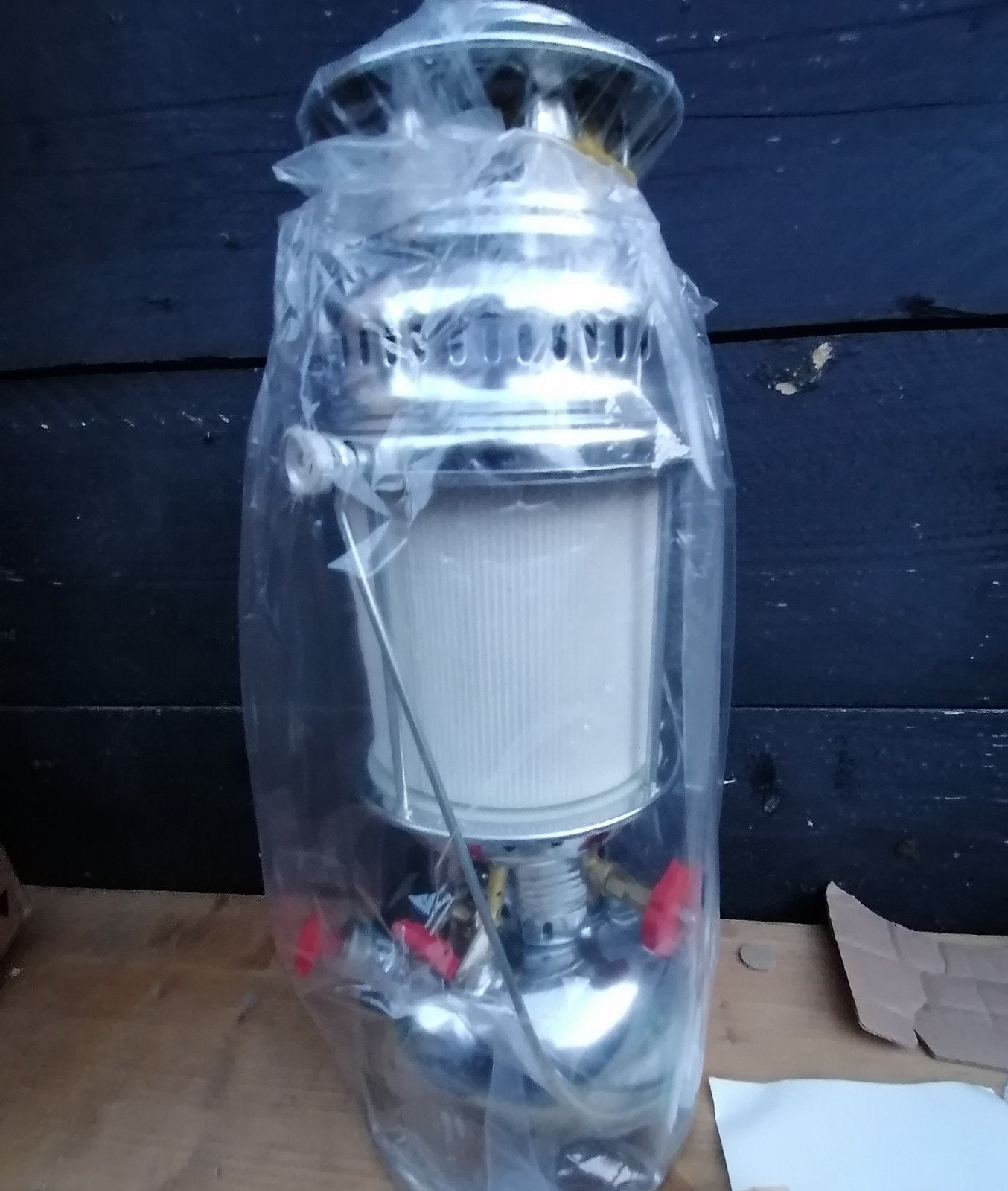 Tower Petroleum Druklamp - Nieuw in doos met accessoires, Ophalen