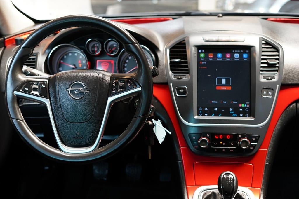 Opel Insignia Sports Tourer 2.0 T Cosmo | AIRCO | NAVI | PDC, Auto's, Gebruikt, 4 cilinders, Leder en Stof, Zwart