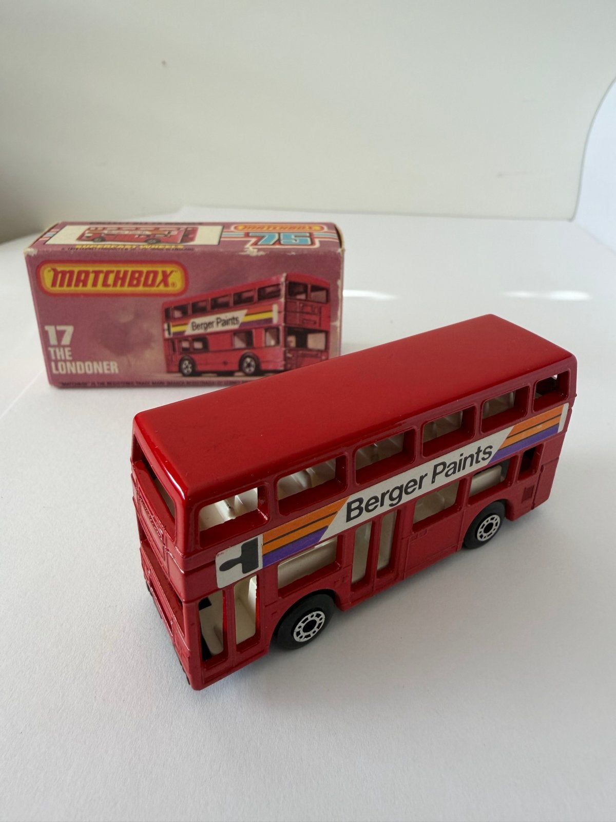 Matchbox 17 The Londoner Dubbeldekker Bus met doosje, Ophalen of Verzenden, Zo goed als nieuw