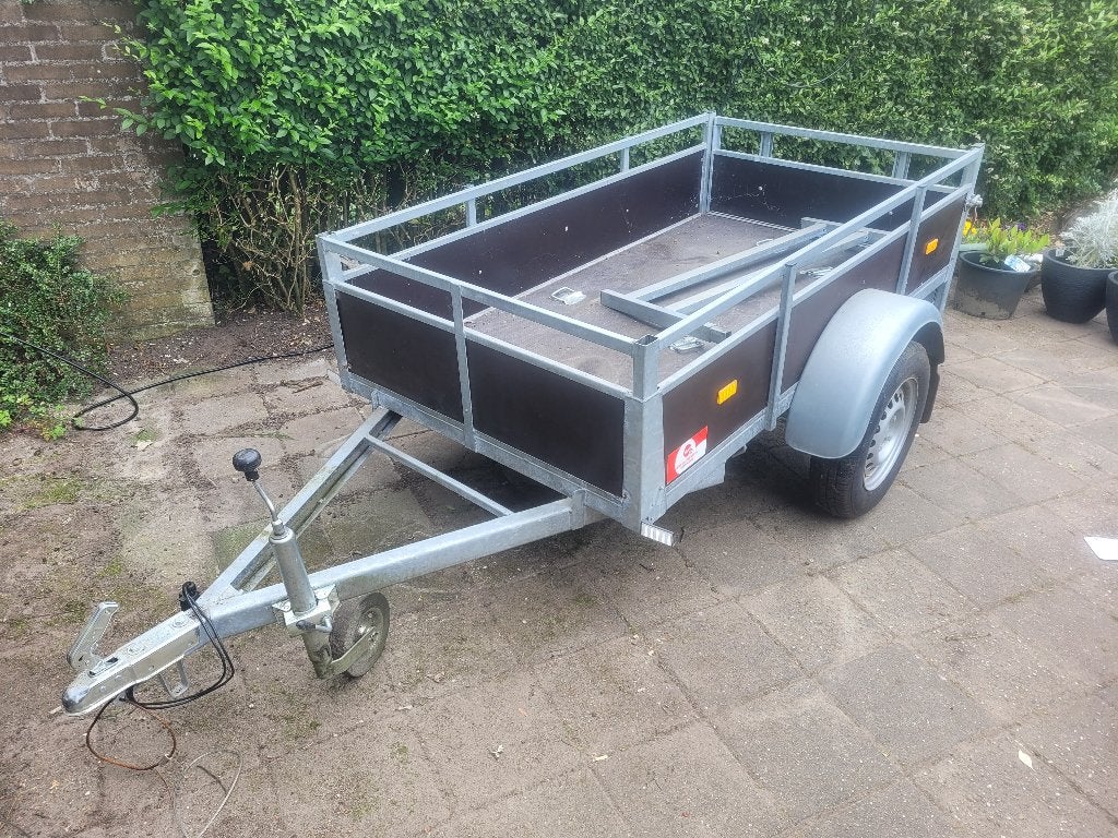 Mooie Aanhanger, Ophalen, Zo goed als nieuw