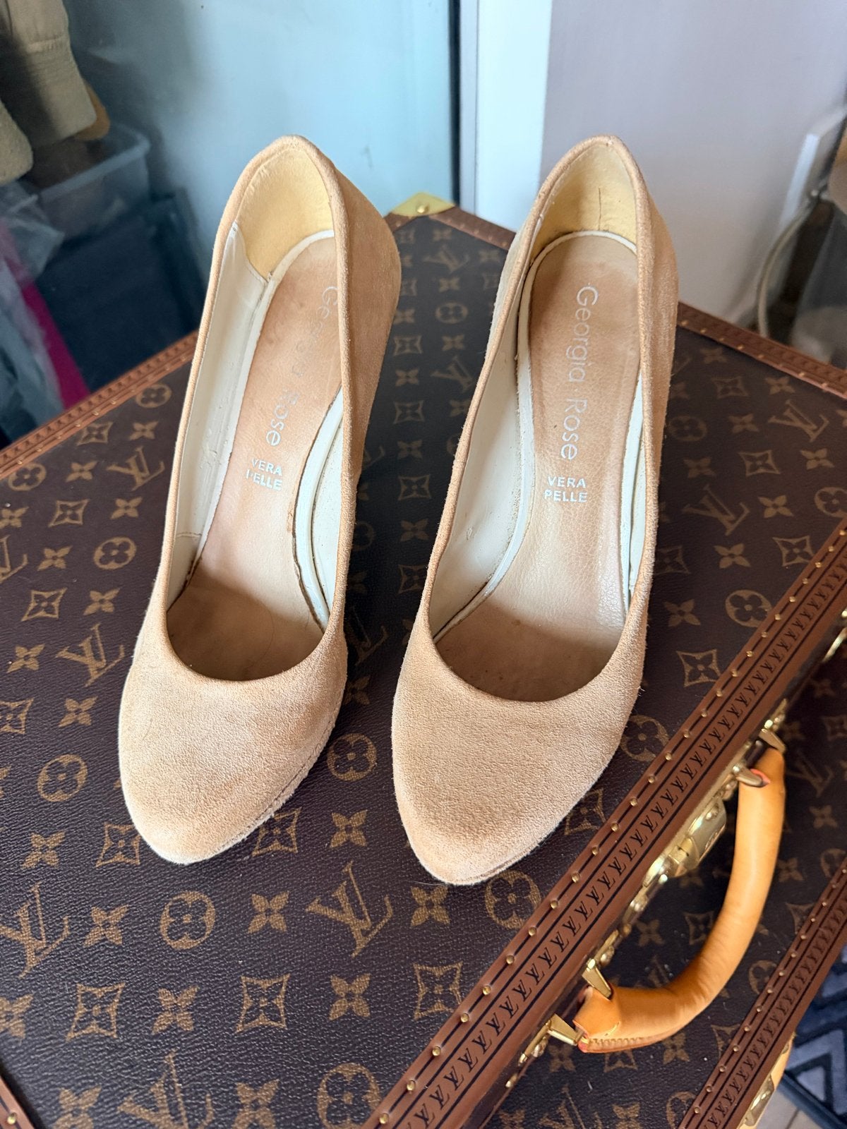 Georgia Rose suède pumps - Maat 39, Pumps, Beige, Ophalen of Verzenden, Gedragen