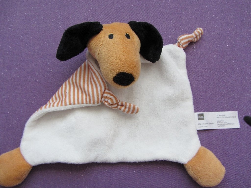 HEMA Knuffeldoekje HOND TECKEL **Nieuw**, Hema, Nieuw, Met label, Hond