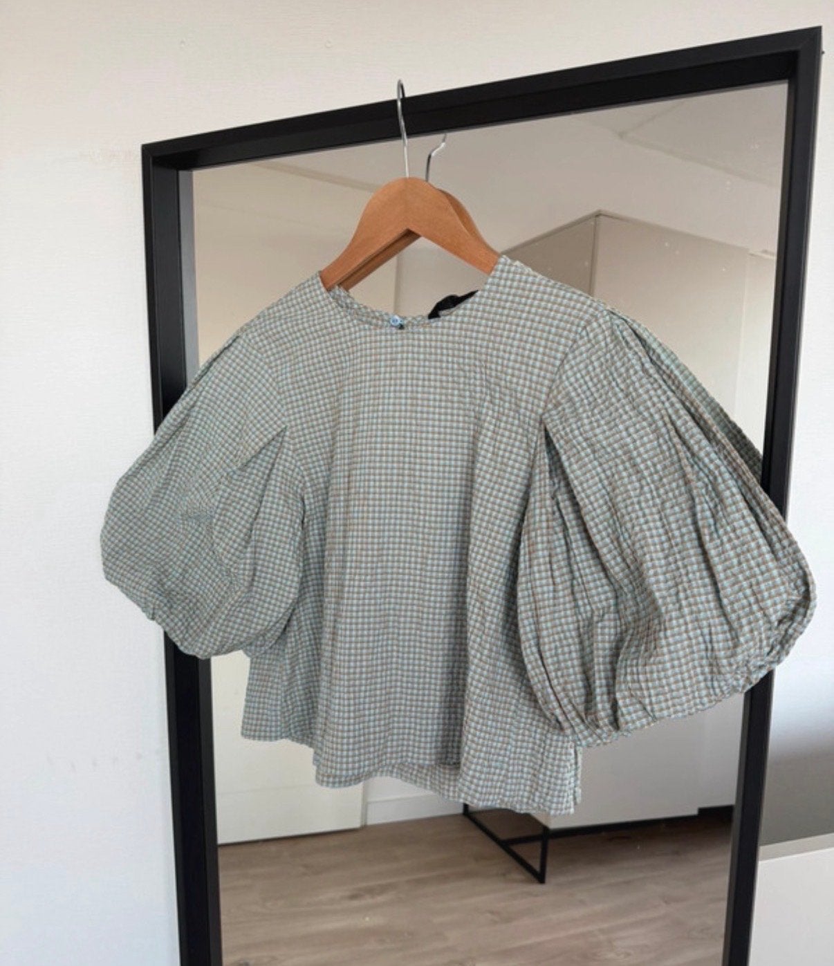 Zara blouse met pofmouwen - Maat XS, Kleding | Dames, Ophalen of Verzenden, Zo goed als nieuw, Maat 34 (XS) of kleiner, Meerkleurig