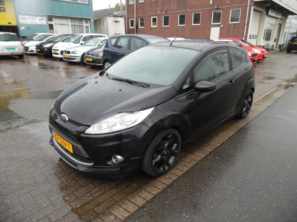 Ford Fiesta apk 4.27 1.6 Metal leer st uitv (bj 2012), Auto's, Ford, Bedrijf, Te koop, Fiësta, ABS, Airbags, Airconditioning, Alarm