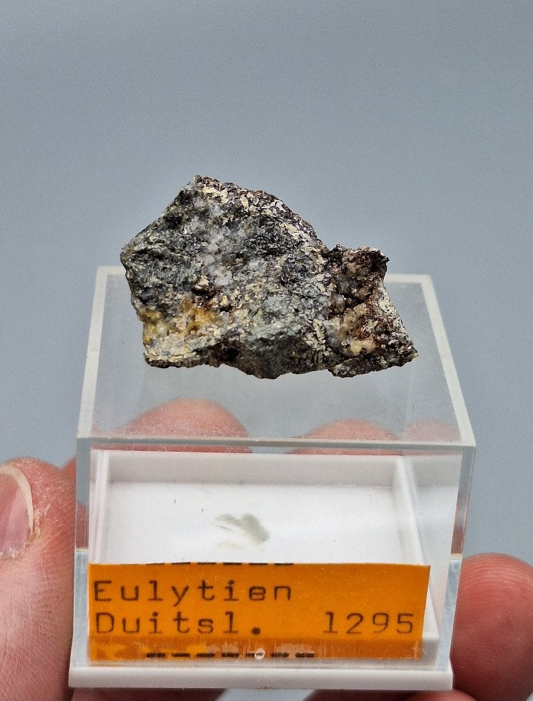 Eulytien - Duitsland, Ophalen of Verzenden, Mineraal