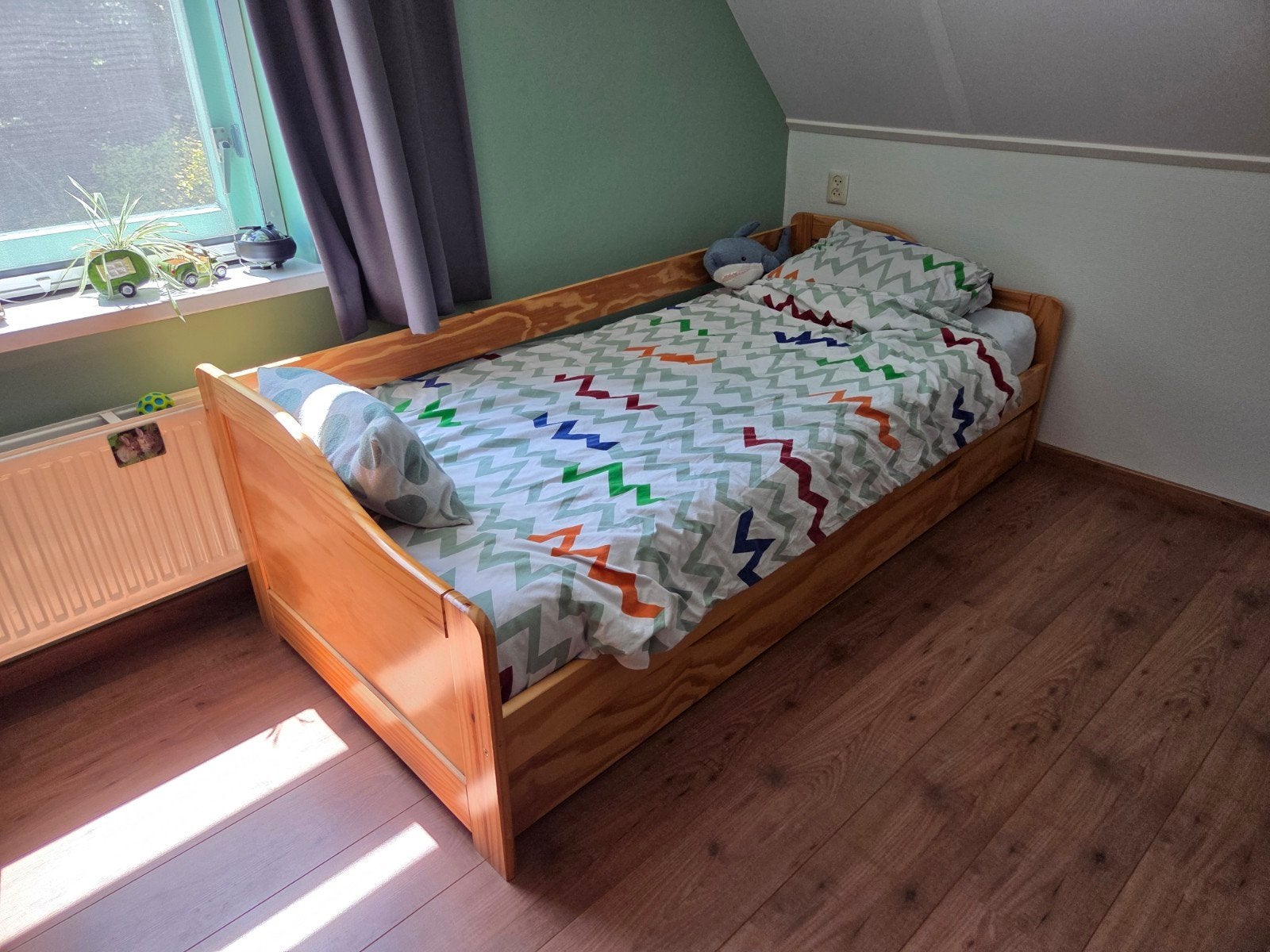 Uitschuifbaar bed met extra slaapplek, Ophalen, Gebruikt, Eenpersoons, Bruin