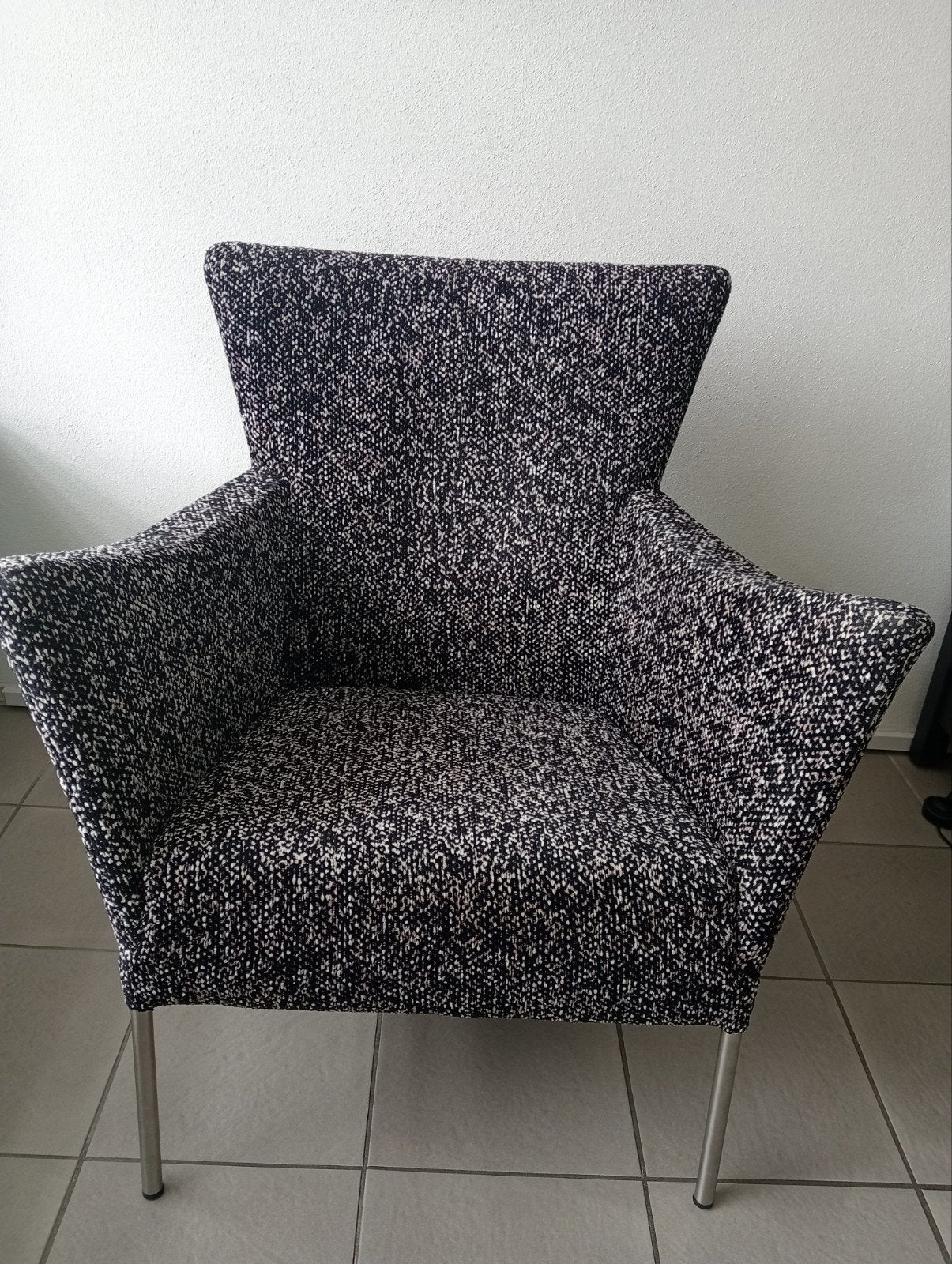 2 moderne design fauteuils, Ophalen, Gebruikt, Design, 75 tot 100 cm