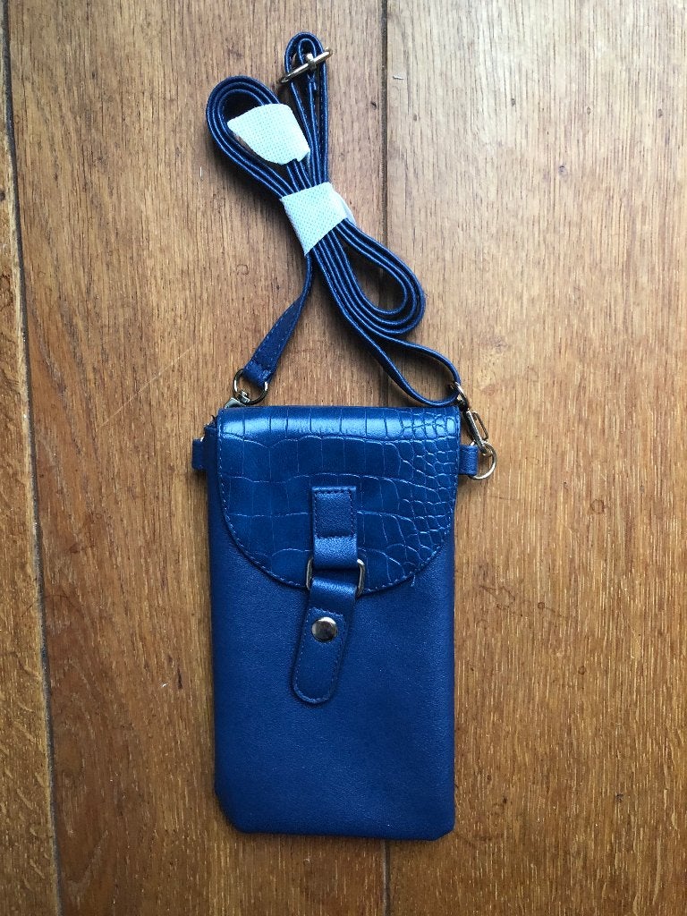 Blauw telefoontasje met nep-leren schouderriem Nieuw!, Ophalen of Verzenden, Nieuw, Blauw, Schoudertasje