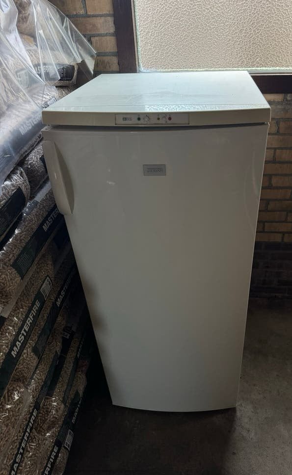 Zanussi Diepvrieskast, Witgoed en Apparatuur, Gebruikt, Minder dan 60 cm, 140 tot 160 cm, Vrijstaand