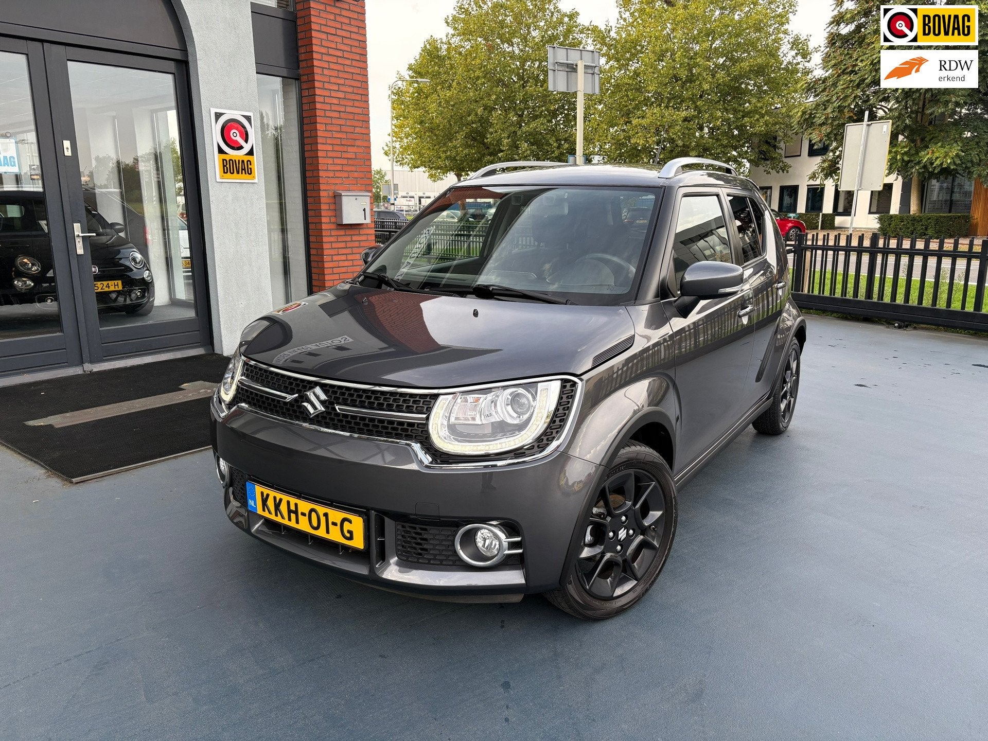Suzuki IGNIS 1.2 Stijl AUTOMAAT NAVI STOELVERWARMING, Dealer onderhouden, Gebruikt, 4 cilinders, Bedrijf