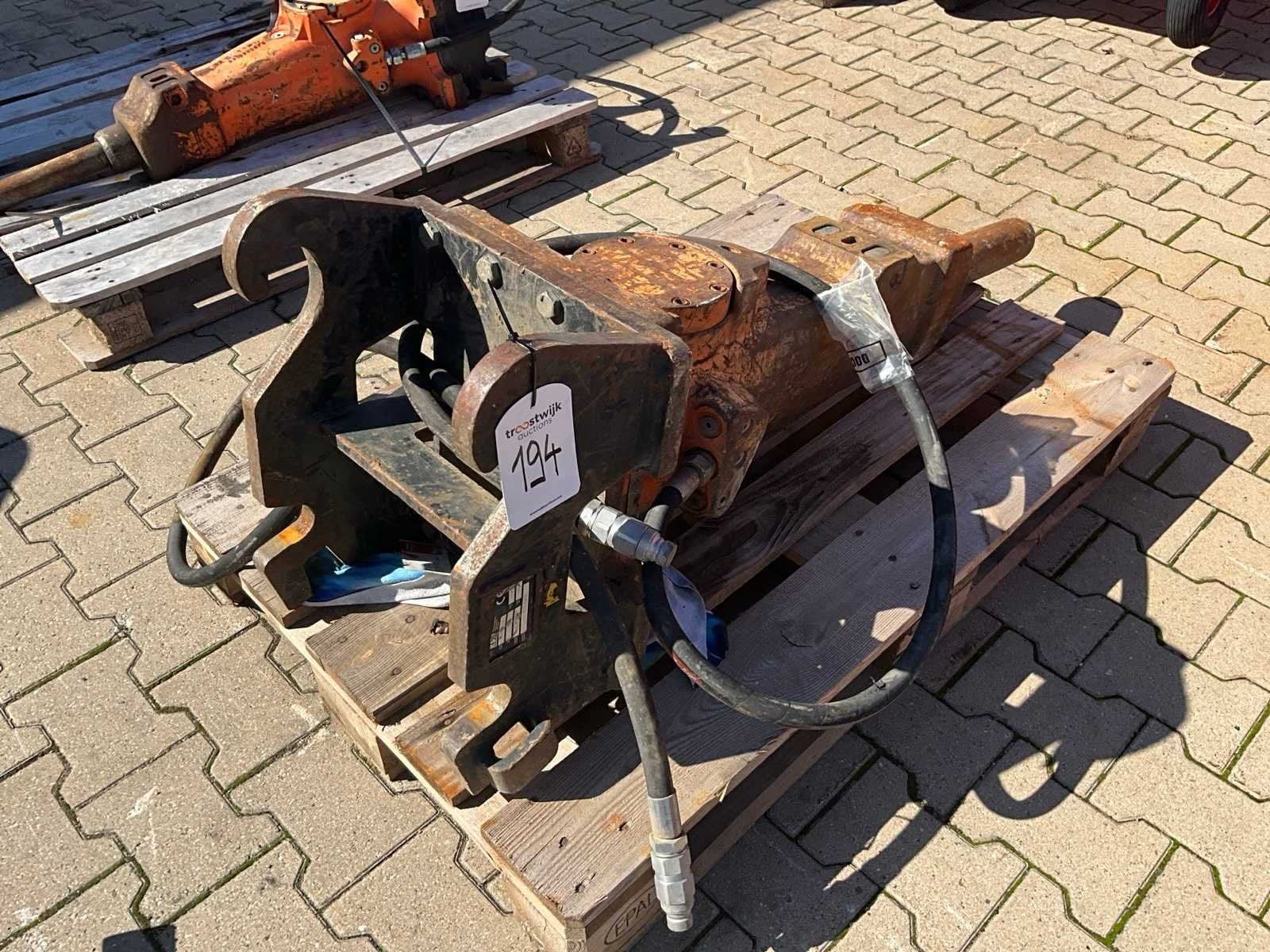 2015 Atlas Copco SB 302 Hydraulische sloophamer
