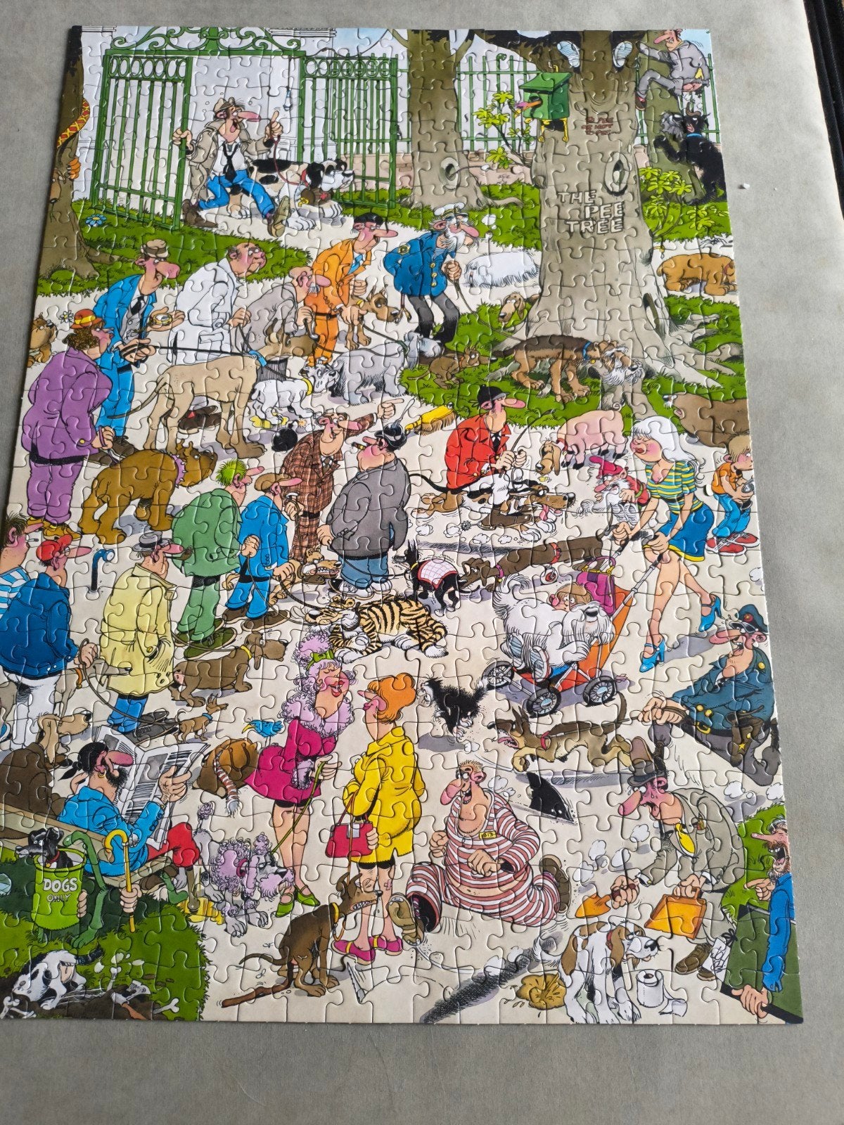Jan van Haasteren  Pee Tree, Ophalen of Verzenden, Minder dan 500 stukjes, Gebruikt, Legpuzzel