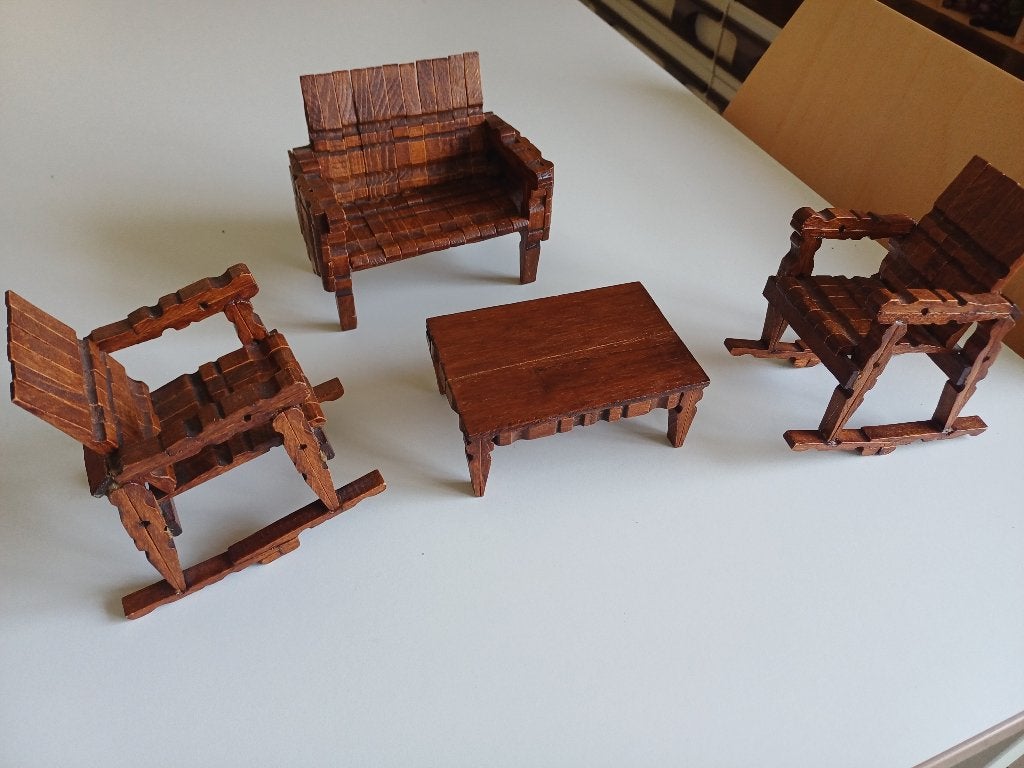 Vintage handgemaakte kleine houten meubelen wasknijpers, Verzamelen, Ophalen of Verzenden, Gebruikt, Gebruiksvoorwerp