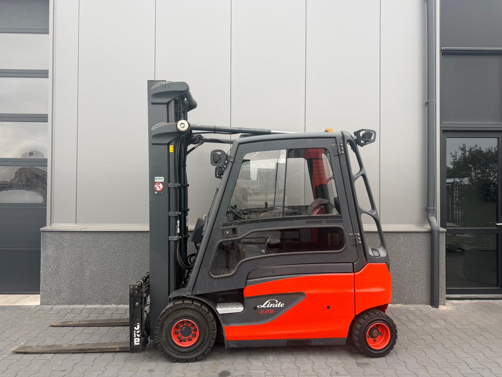 Linde E25 elektrische heftruck ‘triplo’ ‘vorkversteller’, 2000 tot 3000 kg, Ophalen of Verzenden, Elektrisch, Heftruck