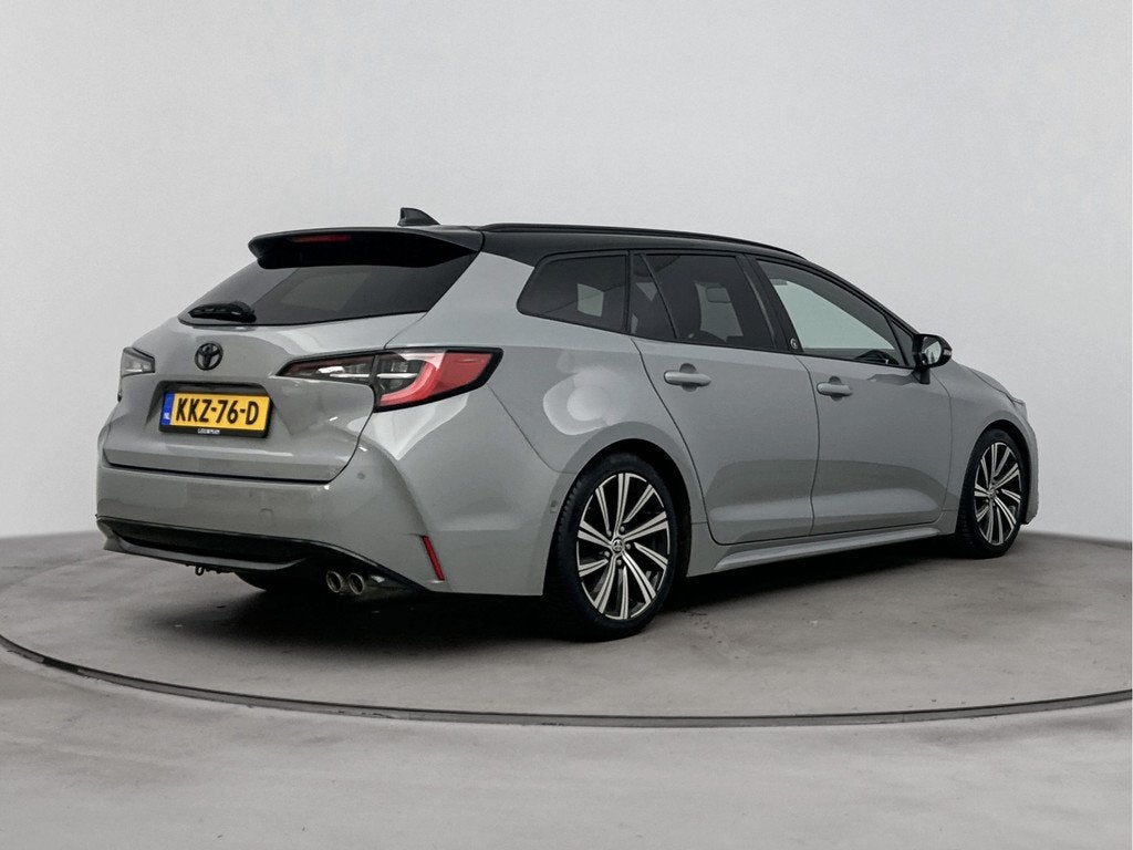 Toyota Corolla Touring Sports 2.0 184 PK Hybrid Style Bi-Ton, Gebruikt, 4 cilinders, Hybride Elektrisch/Benzine, 184 pk