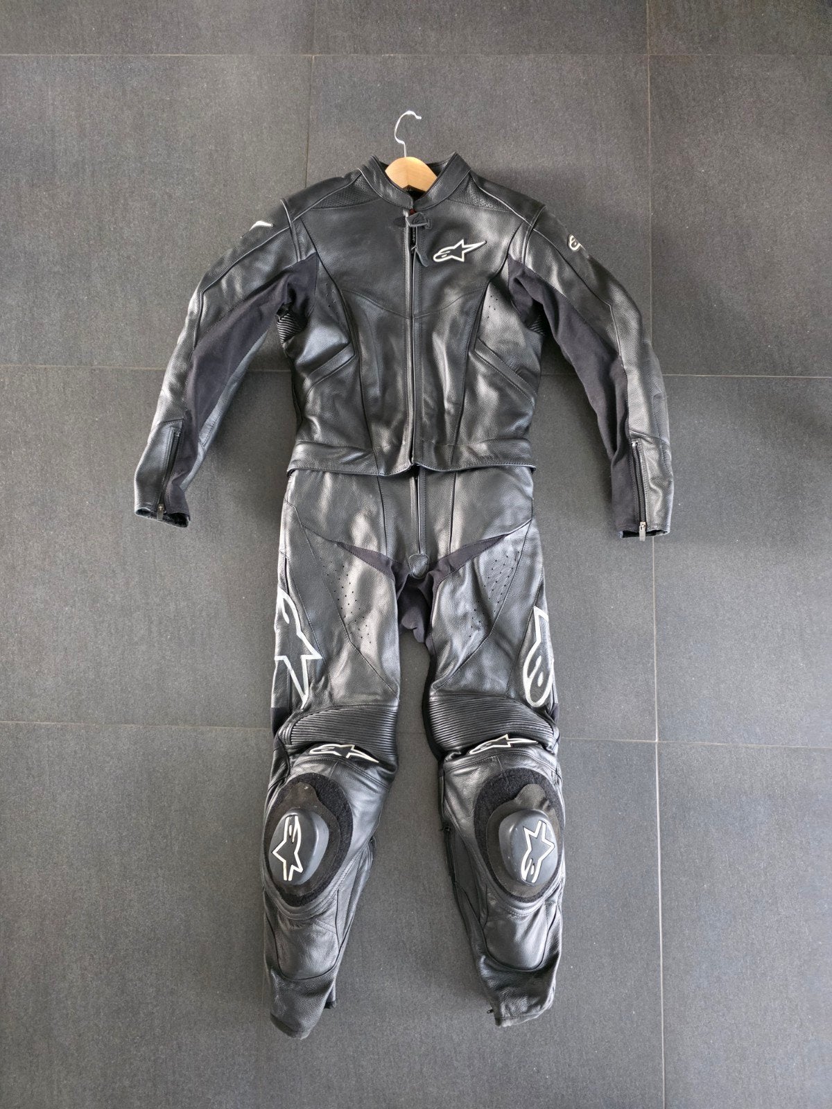 Nieuw Alpinestars Leren Motorpak maat 46, Motoren, Kleding | Motorkleding, Ophalen of Verzenden, Nieuw zonder kaartje, Alpinestars