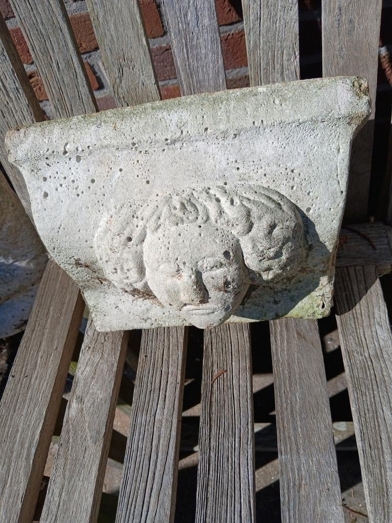 Stenen ornament voor in de muur, Ophalen, Steen, Gebruikt, Rond